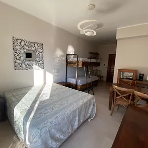 Bed and breakfast La Fontanella ***